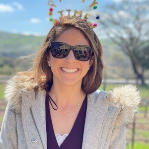 Meet your Posher, Lauren